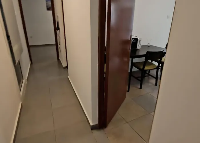 Heaven Apartment, 150m From Chabad Lubavitch Apartmán Larnaca